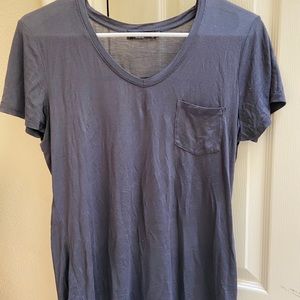 dark gray tshirt